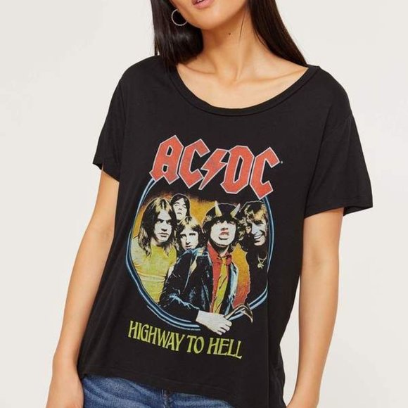 AC/DC Tops - NEW AC/DC Women's T-shirt